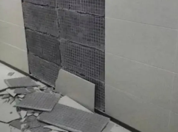 丰宁瓷砖空鼓维修公司分享下丰宁墙砖松动维修的知识